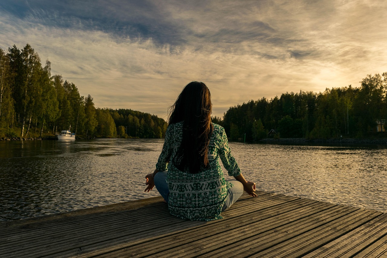 rising above betrayal: a hypnotherapy approach to healing