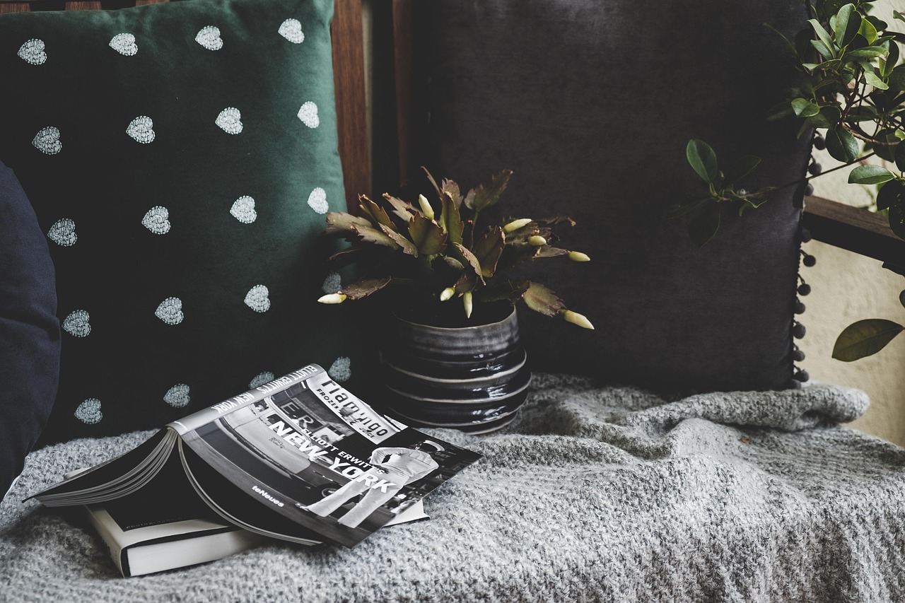 local vs. online hypnotherapy courses: which is right for you?